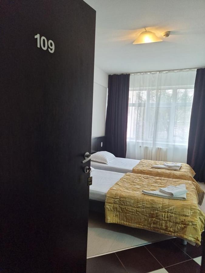 Hotel Βασλούι Εξωτερικό φωτογραφία