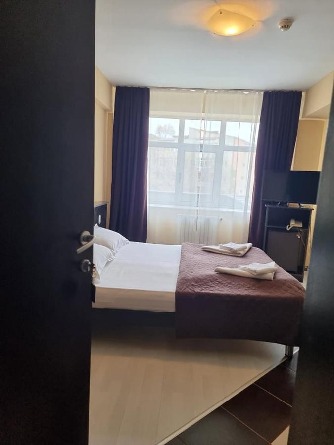 Hotel Βασλούι Εξωτερικό φωτογραφία