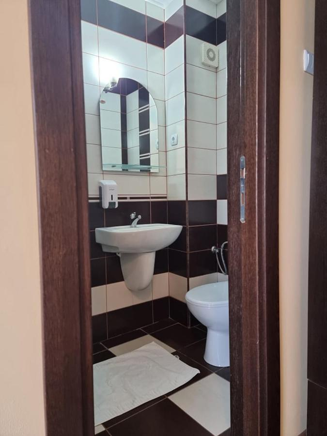 Hotel Βασλούι Εξωτερικό φωτογραφία